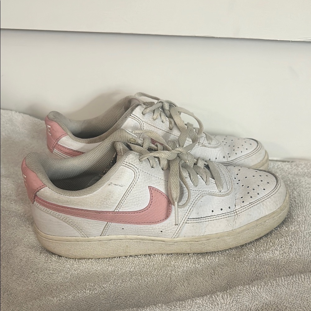 Pink Nike air forces